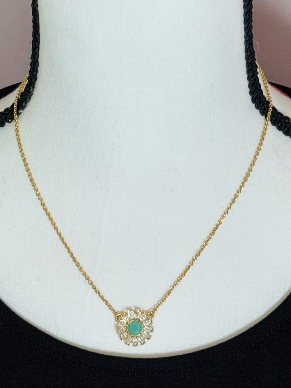 Kate Spade New York Estate Garden Clear Mint Green Pendant Necklace wRhinestones